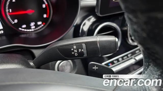 Mercedes-Benz C-Класс 2018 thumb 9