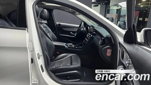 Mercedes-Benz C-Класс 2018 thumb 11