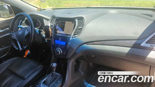 Hyundai Santa Fe 2013 thumb 5