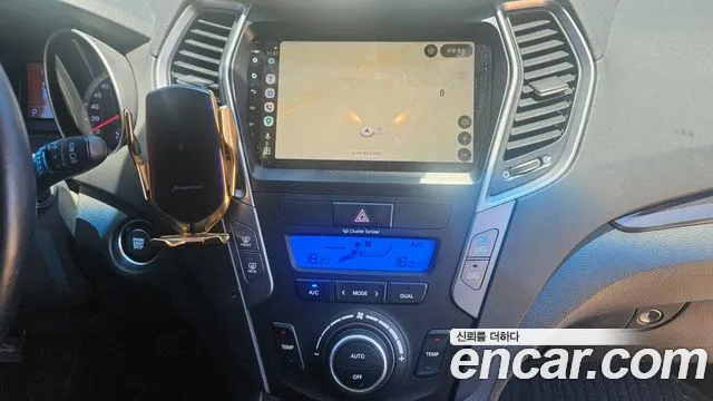 Hyundai Santa Fe 2013 thumb 7