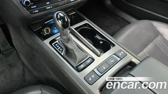 Hyundai Genesis 2016 thumb 9