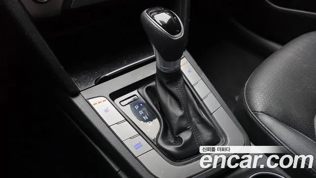 Hyundai Avante 2017 thumb 9