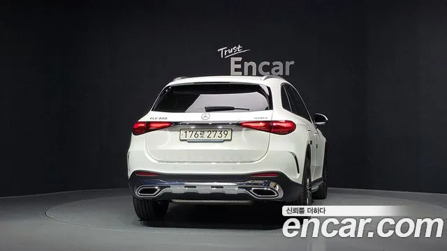 Mercedes-Benz GLC 2025 thumb 4