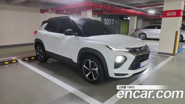 ChevroletGMDaewoo TrailBlazer 2021 thumb 3