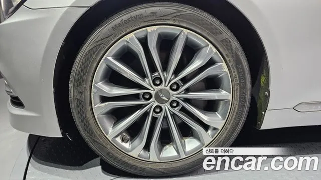 Hyundai Genesis 2016 thumb 5