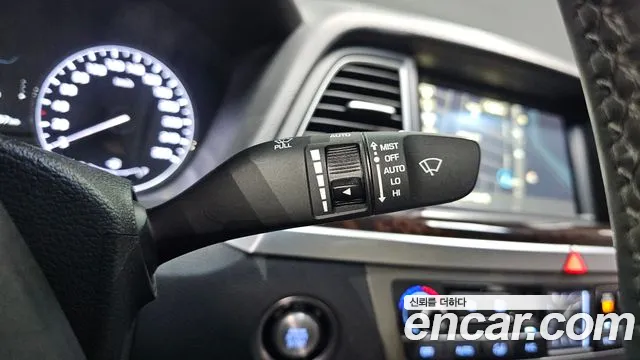 Hyundai Genesis 2016 thumb 12