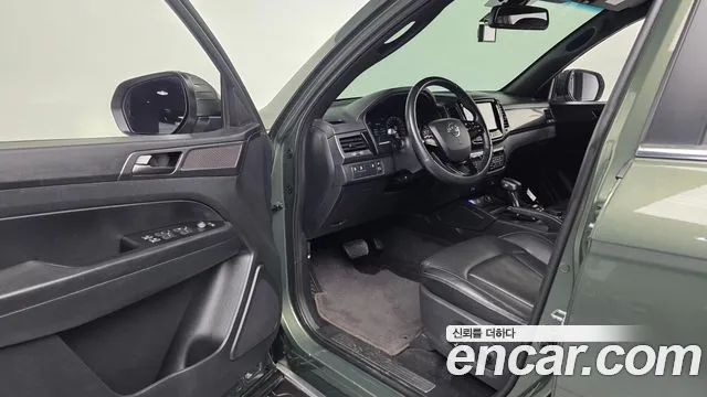 KG_Mobility_Ssangyong Rexton 2023 thumb 10