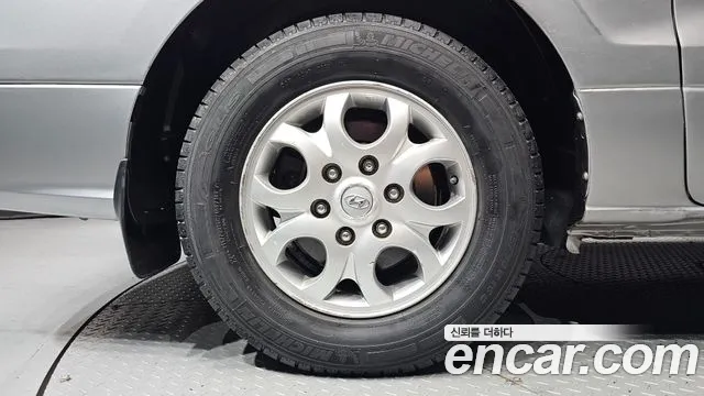 Hyundai Starex 2012 thumb 5