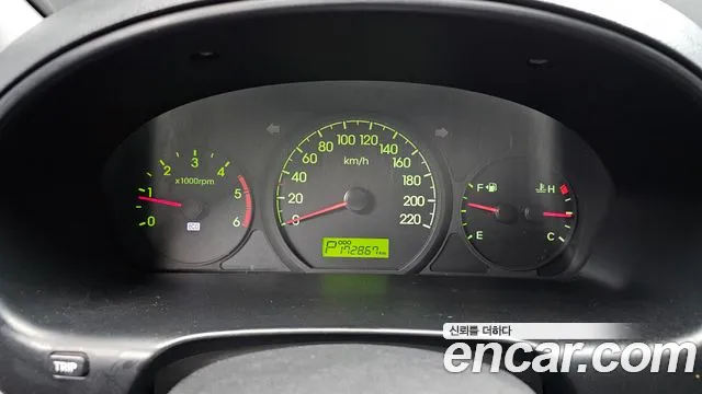 Hyundai Starex 2012 thumb 8
