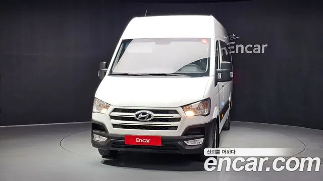 Hyundai Staria 2015 thumb 3