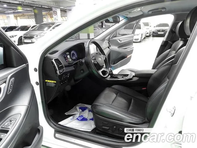 Hyundai Grandeur 2017 thumb 8