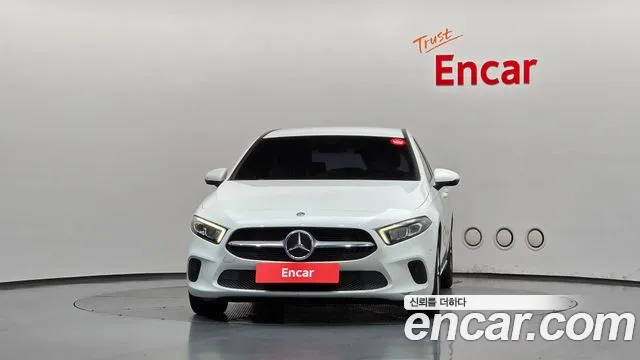 Mercedes-Benz A-Класс 2019 thumb 3