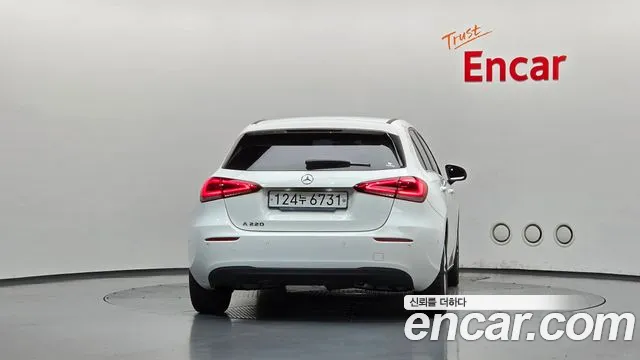 Mercedes-Benz A-Класс 2019 thumb 4