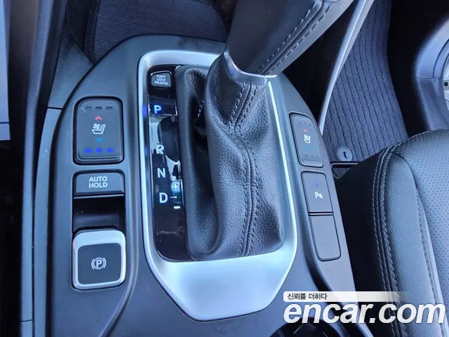 Hyundai Santa Fe 2017 thumb 9