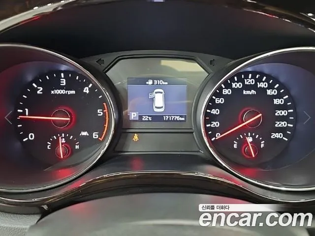 Kia Carnival 2018 thumb 6