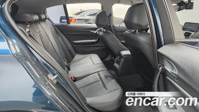 BMW 1-Series 2015 thumb 11