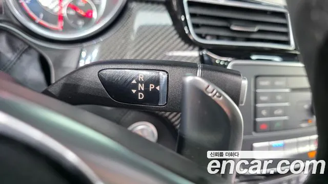 Mercedes-Benz GLE 2019 thumb 9