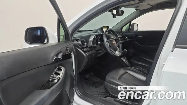 ChevroletGMDaewoo Orlando 2014 thumb 10
