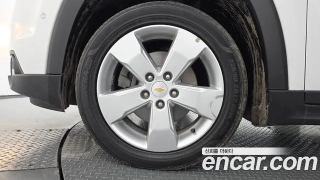 ChevroletGMDaewoo Orlando 2016 thumb 5