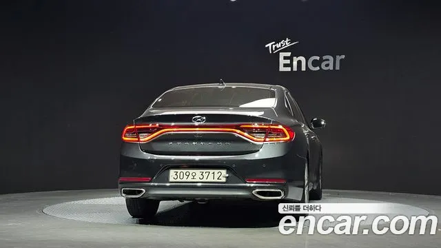 Hyundai Grandeur 2017 thumb 4