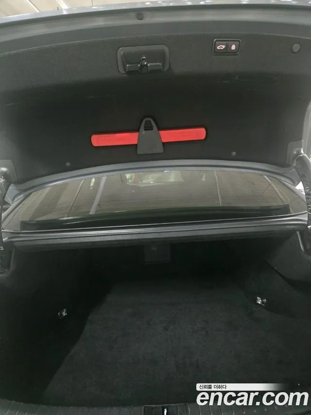 Hyundai Genesis 2015 thumb 5