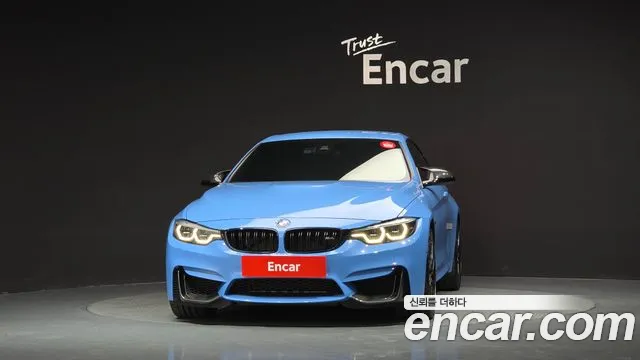 BMW M4 2018 thumb 3
