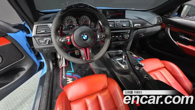 BMW M4 2018 thumb 7