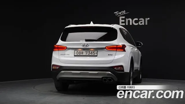 Hyundai Santa Fe 2019 thumb 3