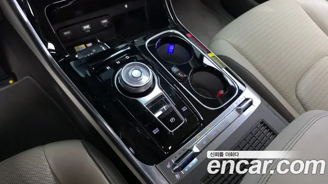 Kia Carnival 2022 thumb 8