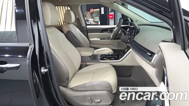 Kia Carnival 2022 thumb 10