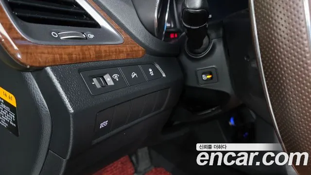 Hyundai Santa Fe 2012 thumb 12