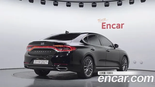Hyundai Grandeur 2018 thumb 2