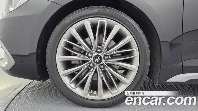 Hyundai Grandeur 2018 thumb 5
