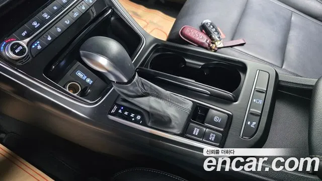 Hyundai Grandeur 2018 thumb 9