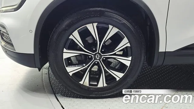 Renault-KoreaSamsung Koleos 2022 thumb 5