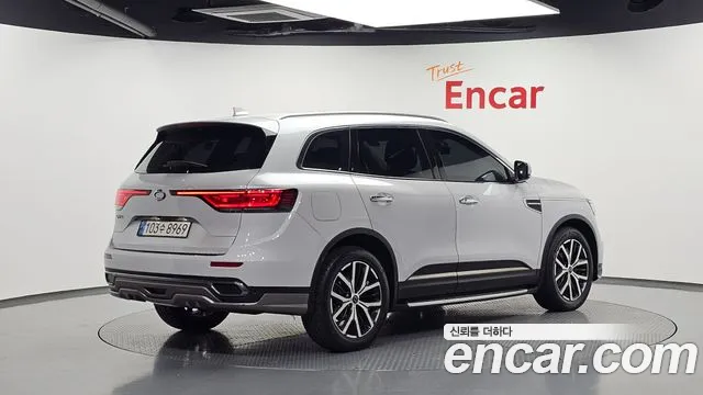 Renault-KoreaSamsung Koleos 2022 thumb 2