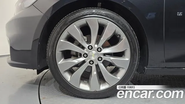 ChevroletGMDaewoo Malibu 2016 thumb 5