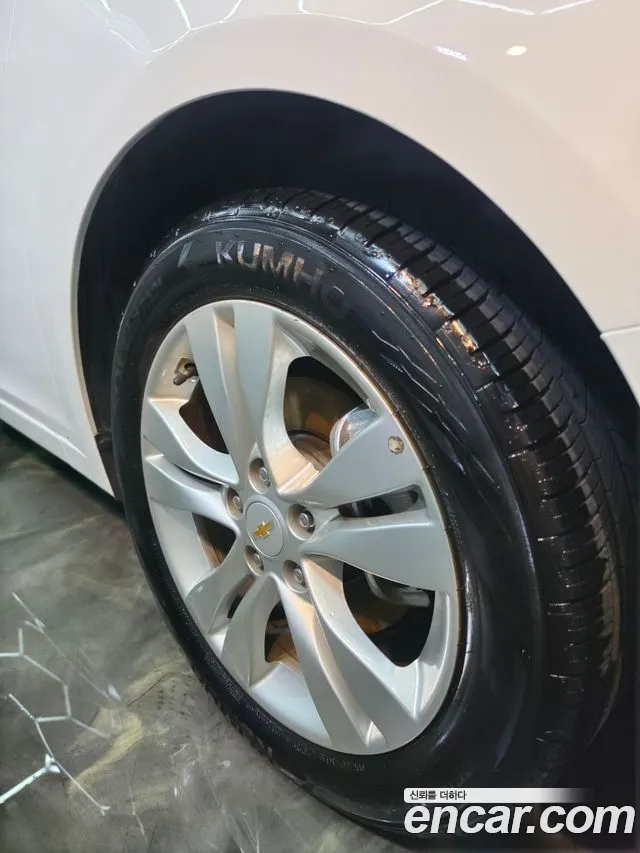 ChevroletGMDaewoo Cruze 2013 thumb 10