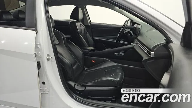 Hyundai Avante 2022 thumb 10