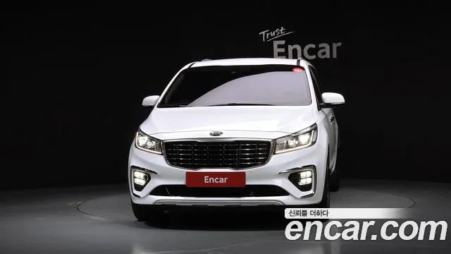 Kia Carnival 2018 thumb 3