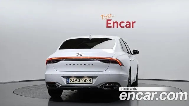 Hyundai Grandeur 2020 thumb 3