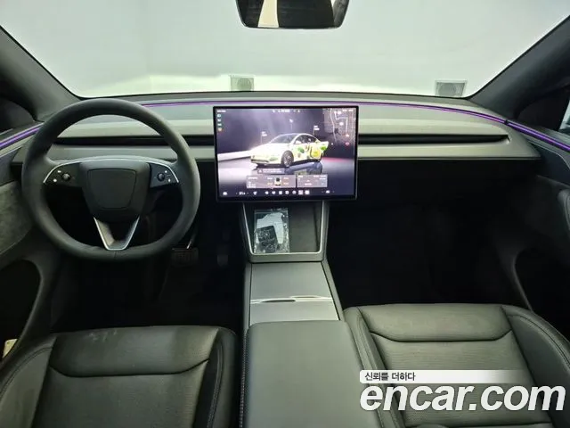 Tesla Model Y 2026 thumb 7