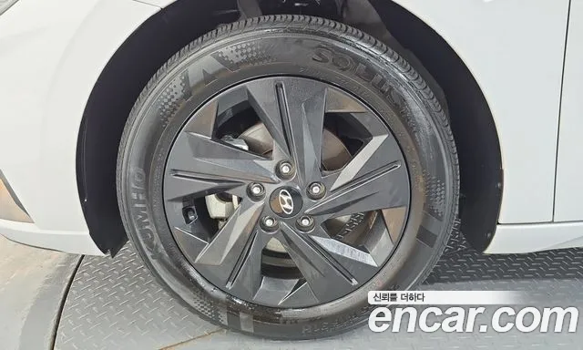 Hyundai Avante 2023 thumb 5