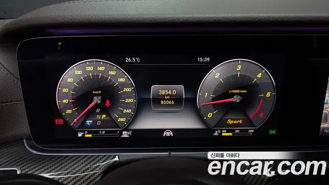 Mercedes-Benz CLS-Class 2018 thumb 8