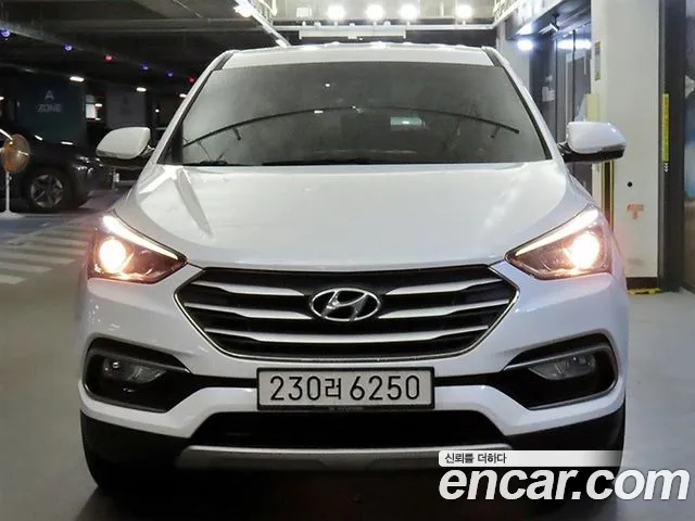 Hyundai Santa Fe 2016 thumb 2