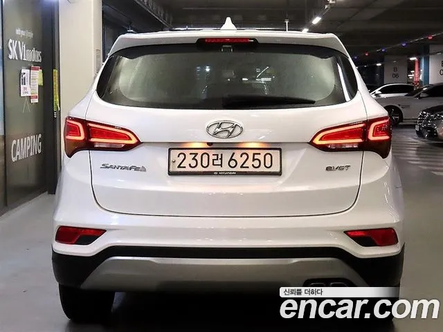 Hyundai Santa Fe 2016 thumb 3