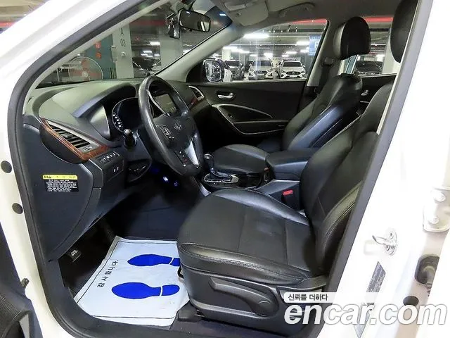 Hyundai Santa Fe 2016 thumb 7
