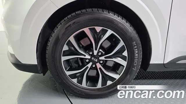 Kia Carnival 2020 thumb 4