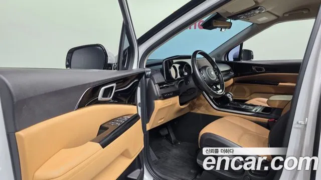 Kia Carnival 2020 thumb 9