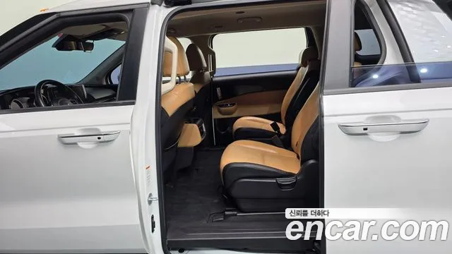 Kia Carnival 2020 thumb 10